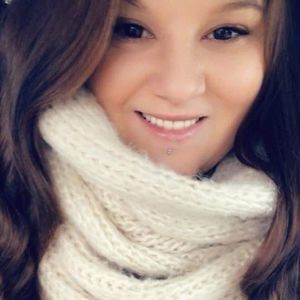 Meet your Posher, Robyn